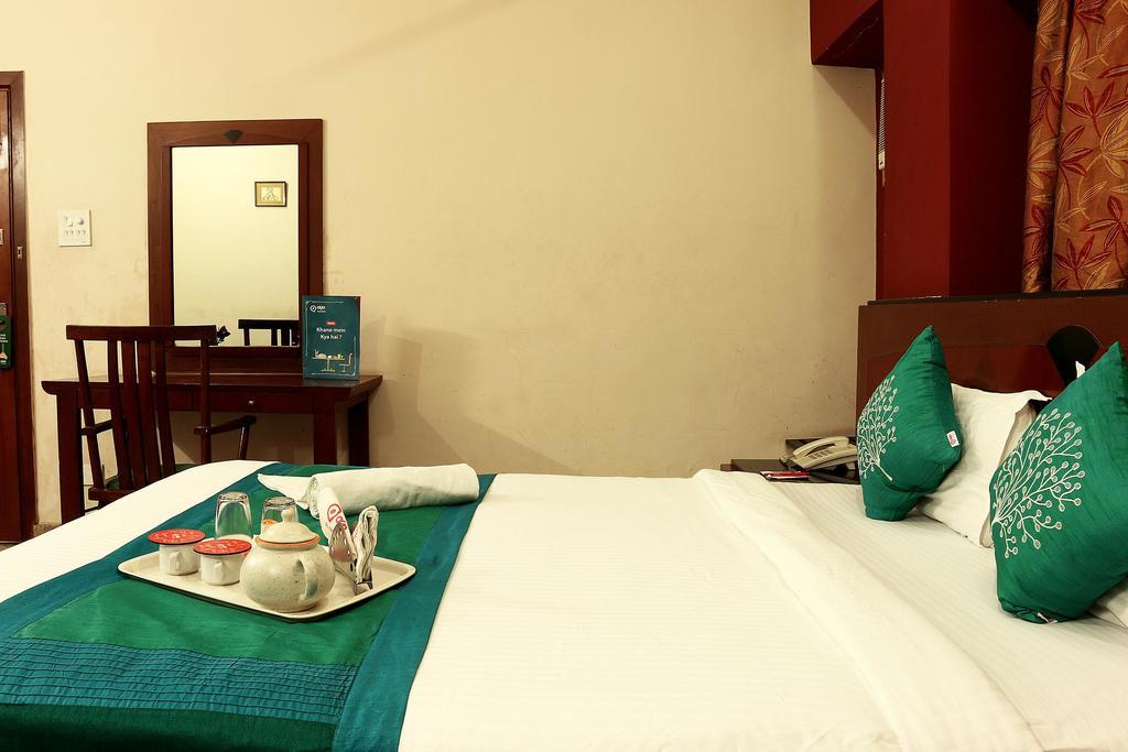 Oyo 1224 New Alipore Calcutta Exteriör bild